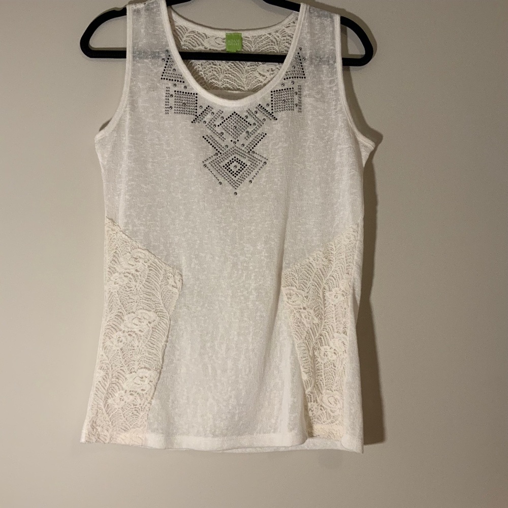 Women’s White Ornate Sleeveless Top